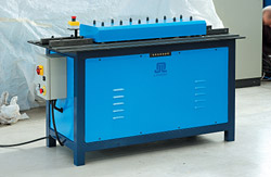 Moulding Machine